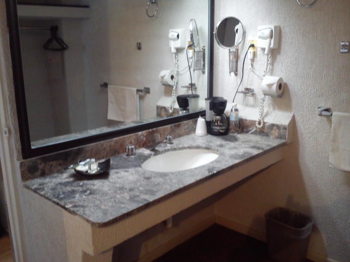 Paraiso Express Torreón Zimmer foto